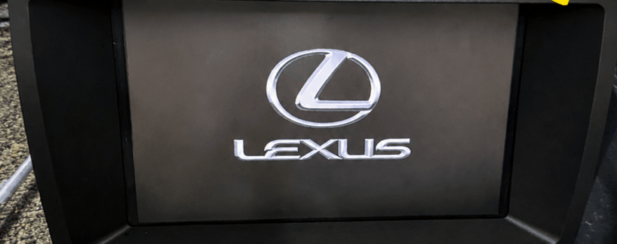 sua-man-hinh-lexus-ads-1